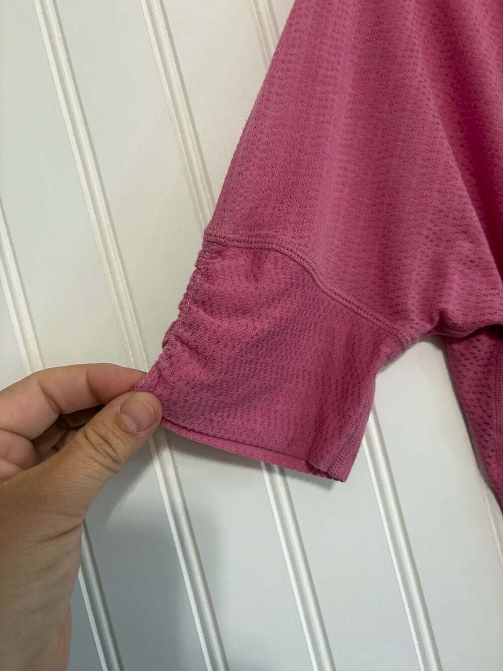 prAna Mika Ruched Sleeve High-Low Top Pink Size S - Picture 4 of 5